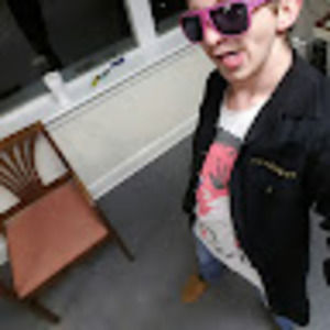 Meet your Posher, Dillon